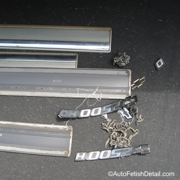 removing truck side trim molding removing truck side trim molding