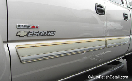 removing truck side trim molding removing truck side trim molding