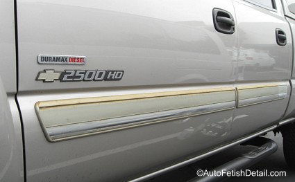 removing truck side trim molding removing truck side trim molding