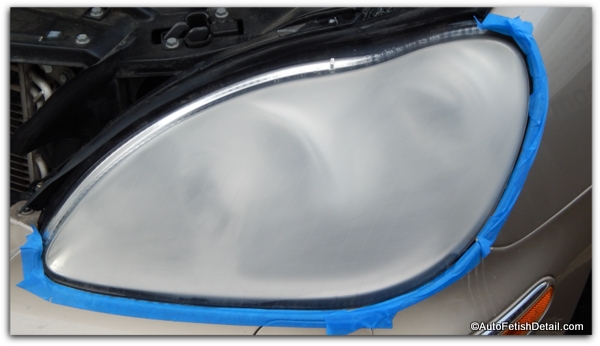 restoring headlight on mercedes plastic headlight