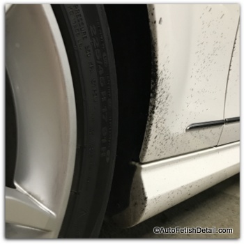 How to Remove Tire Shine from Car Paint